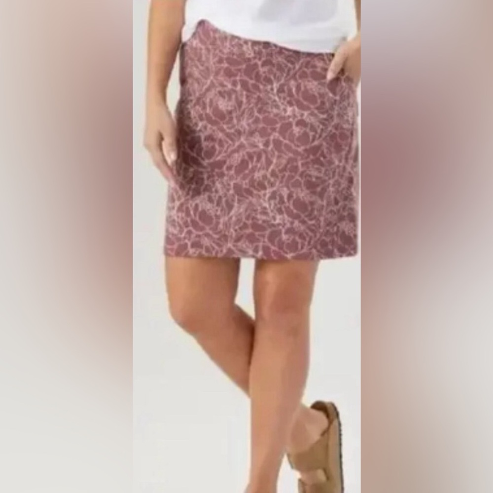 Duluth Trading Co. NoGA Skort